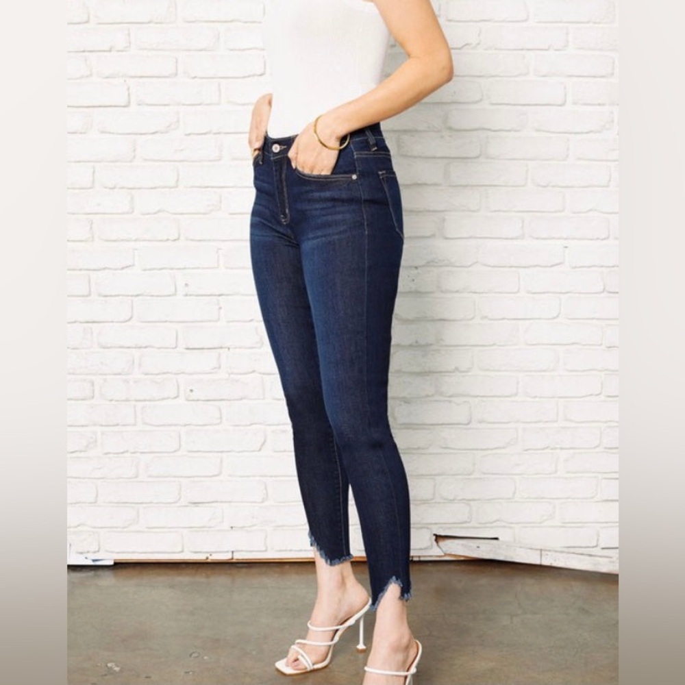 EC: Kancan Gemma High Rise R&B Ankle Skinny Jeans! Size 7/27.